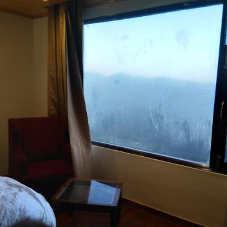 Отель The Alpine Retreat Шимла Экстерьер фото