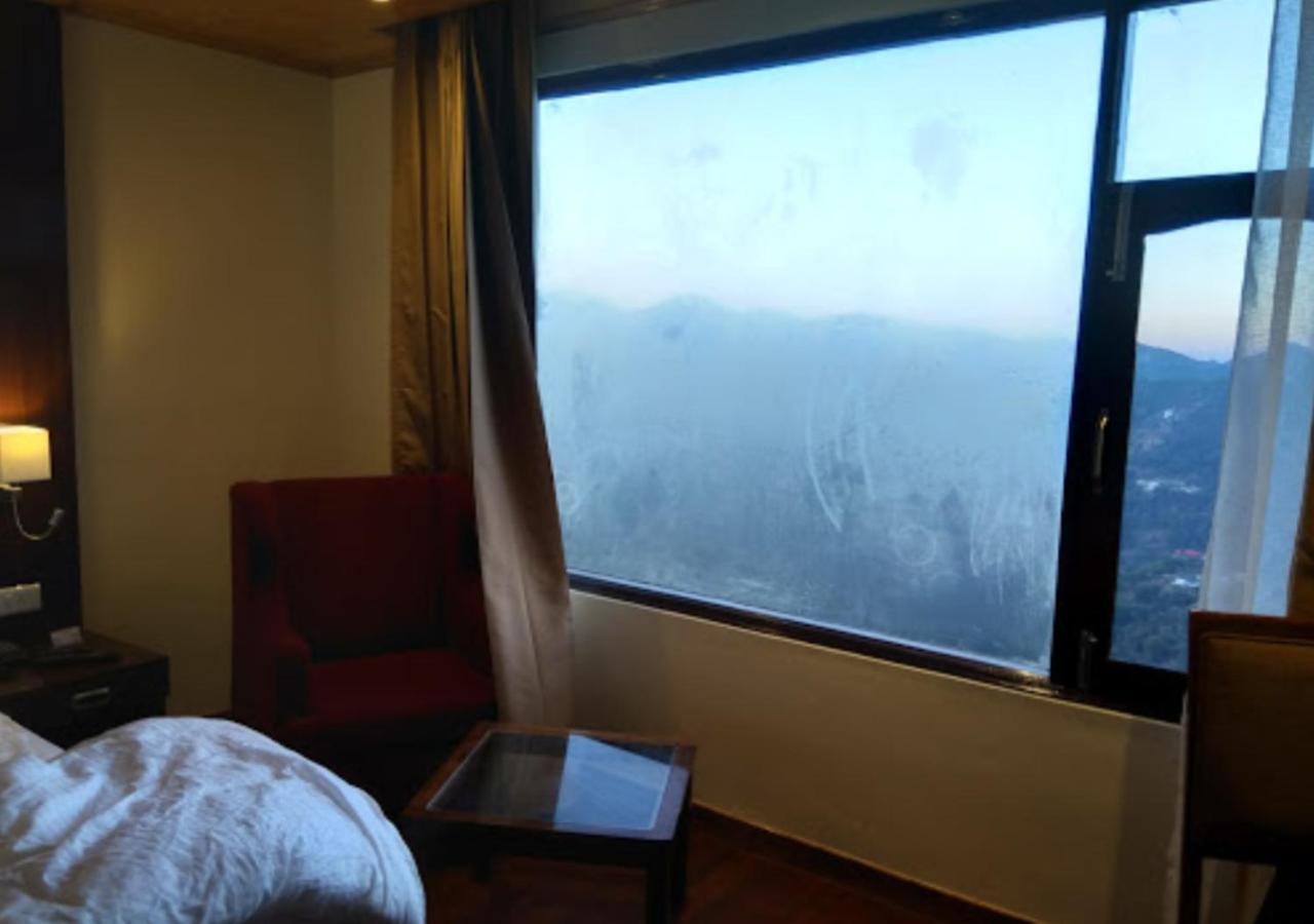 Отель The Alpine Retreat Шимла Экстерьер фото